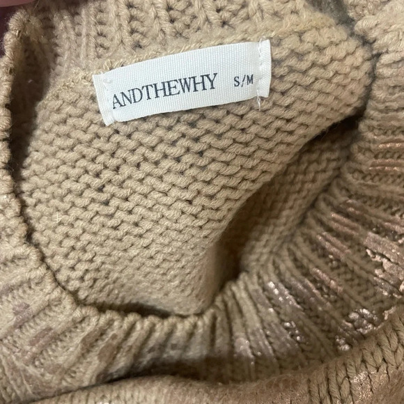 And the Why Bronze Metallic Leopard Sweater women’s Size  S/M - Picture 6 of 8